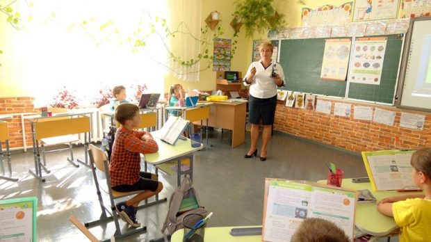 Інклюзивна освіта на Вінниччині: хто такий асистент дитини і як він допомагає під час навчання. вінниччина, асистент дитини, допомога, інвалідність, інклюзивна освіта