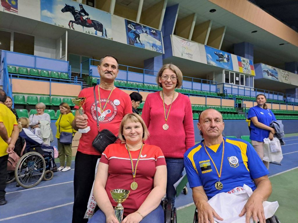 Бахмутські спортсмени з інвалідністю привезли медалі з фестивалю у Кишиневі і поділились враженнями від змагання (ФОТО). кишинів, змагання, спортсмен, фестиваль, інвалідність