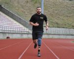 “Зможу бігти навіть краще, ніж бігав раніше”: доброволець “Ліон” отримав спортивний протез у центрі “Незламні” (ВІДЕО). ліон, військовий, протез, протезування, центр незламні