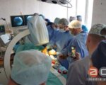 Остеоінтеграційне протезування: австралійський хірург провів у Чернівцях унікальні операції (ВІДЕО). чернівці, операція, остеоінтеграційне протезування, пацієнт, протез