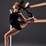 «Талант побачить увесь світ». Семирічна гімнастка Саша Паскаль вразила танцем на протезі (ВІДЕО)