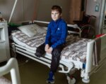 Діти з Херсонщини проходять реабілітацію після поранення в Київській спеціалізованій лікарні «Охматдит» (ФОТО). охматдит, війна, діти, лікування, протезування
