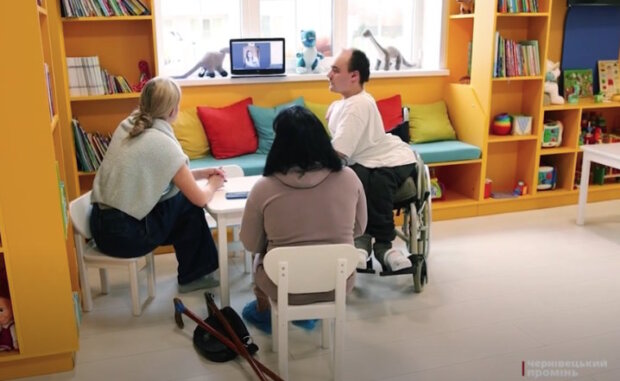 У «Місті добра» в Чернівцях опікуватимуться дітьми з інвалідністю. го місто добра. діти, взаємодія, допомога, суспільство, інвалідність