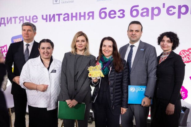 Україні потрібні дитячі книжки про інклюзію – Олена Зеленська під час фестивалю «Книжкова країна». олена зеленська, доступність, книжка, круглий стіл дитяче читання без бар’єрів, інклюзія