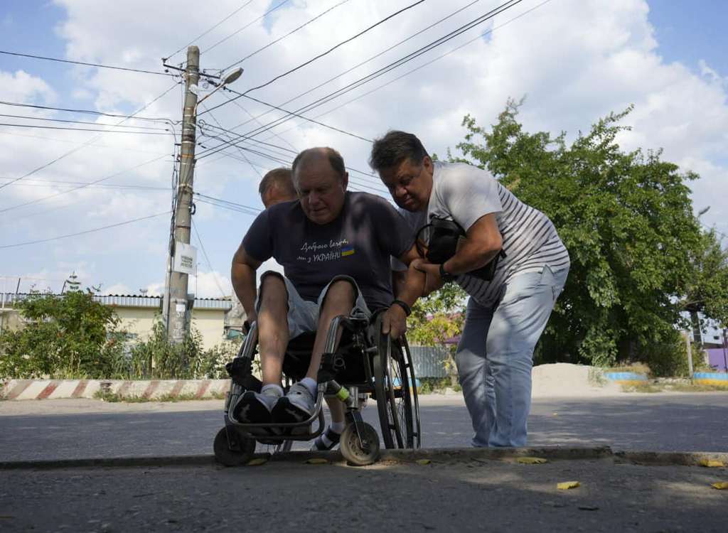 Пандуси-невидимки і недоступний транспорт: чому Одеса все ще не готова для людей з інвалідністю. одеса, пандус, транспорт, інвалідний візок, інвалідність