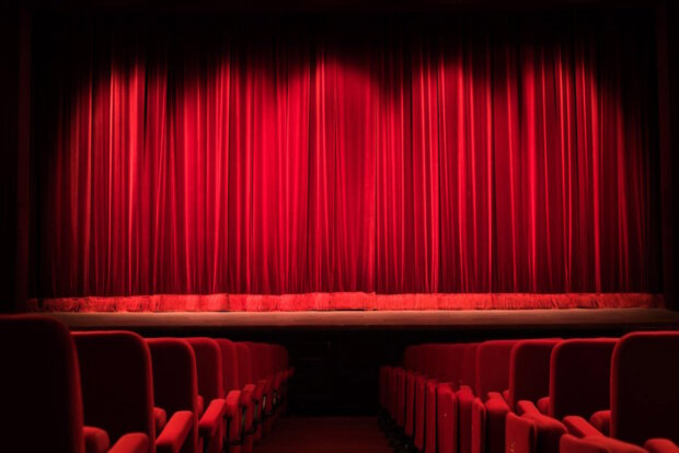 Держмистецтв оприлюднило аналіз доступності театрів державної та комунальної форми власності за 2023 рік. держмистецтв, дослідження, доступність, театр, інвалідність