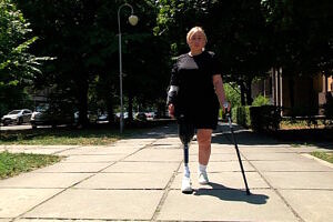 Світлина. «Я не можу здатися. Маю боротися до кінця», – запоріжанка Наталія Панченко, яка втратила ногу після російського обстрілу. Життя і особистості, протез, поранення, лікування, вчителька, Наталія Панченко