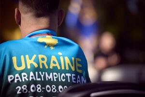 Світлина. Президент відзначив українських паралімпійців та їхніх тренерів державними нагородами. Спорт, Паралімпійські ігри, тренер, Володимир Зеленський, паралімпійці, державна нагорода