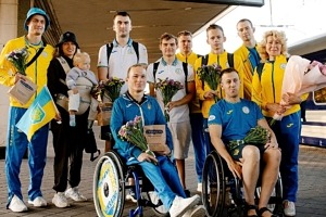 Паралімпіада-2024: до України повернулися спортсмени-призери Літніх ігор (ФОТО)