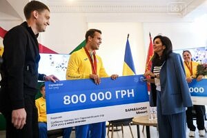 Світлина. Ця нагорода була найважчою: як запорізькі паралімпійці здобували медалі в Парижі. Спорт, спортсмен, Паралімпійські ігри, медаль, Париж, паралімпійці