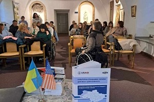 Світлина. Довжанська громада вчиться створювати безбар’єрне середовище. Безбар'єрність, інвалідність, Львів, тренинг, Довжанська громада, Василь Німчук