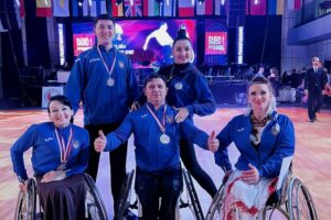 Світлина. Спортсмени зі Слов’янська здобули 8 медалей на чемпіонаті Європи з параспортивних танців. Спорт, спортсмен, медаль, чемпіонат Європи, Прага, параспортивні танці