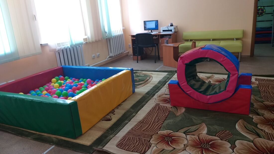 Бахмутський ІРЦ: як працює в евакуації та скільки навчаються дітей. бахмутський ірц, дніпро, евакуація, особливими освітніми потребами, супровід