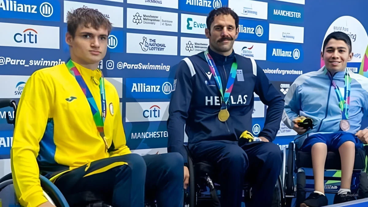 Спортсмен з Херсонщини на кубку України з параплавання виборов дві нагороди. андрій драпкін, кубок україни, медаль, параплавання, спортсмен