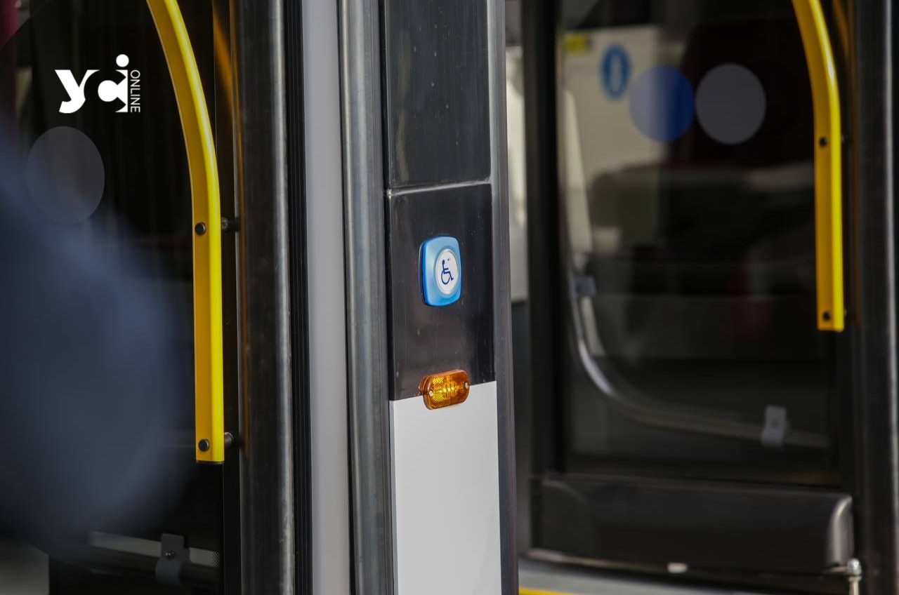 Підтримка під час рейсів: одеських водіїв навчають допомагати людям з інвалідністю. інвалідність, водій, допомога, навчання, одеса