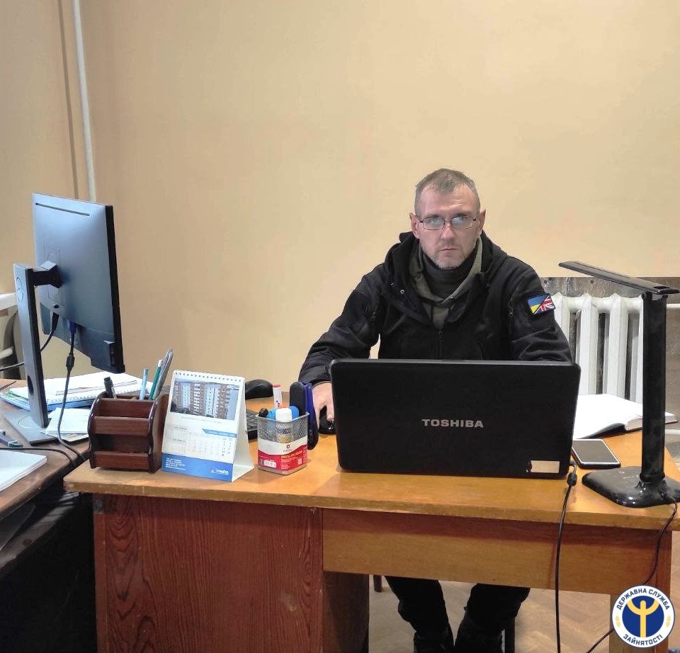 Навчання задля підкорення вищих рівнів: професійна реалізація як мотиватор йти в нове. інвалідність, ваучер, микола васильович лялін, підтримка, служба зайнятості