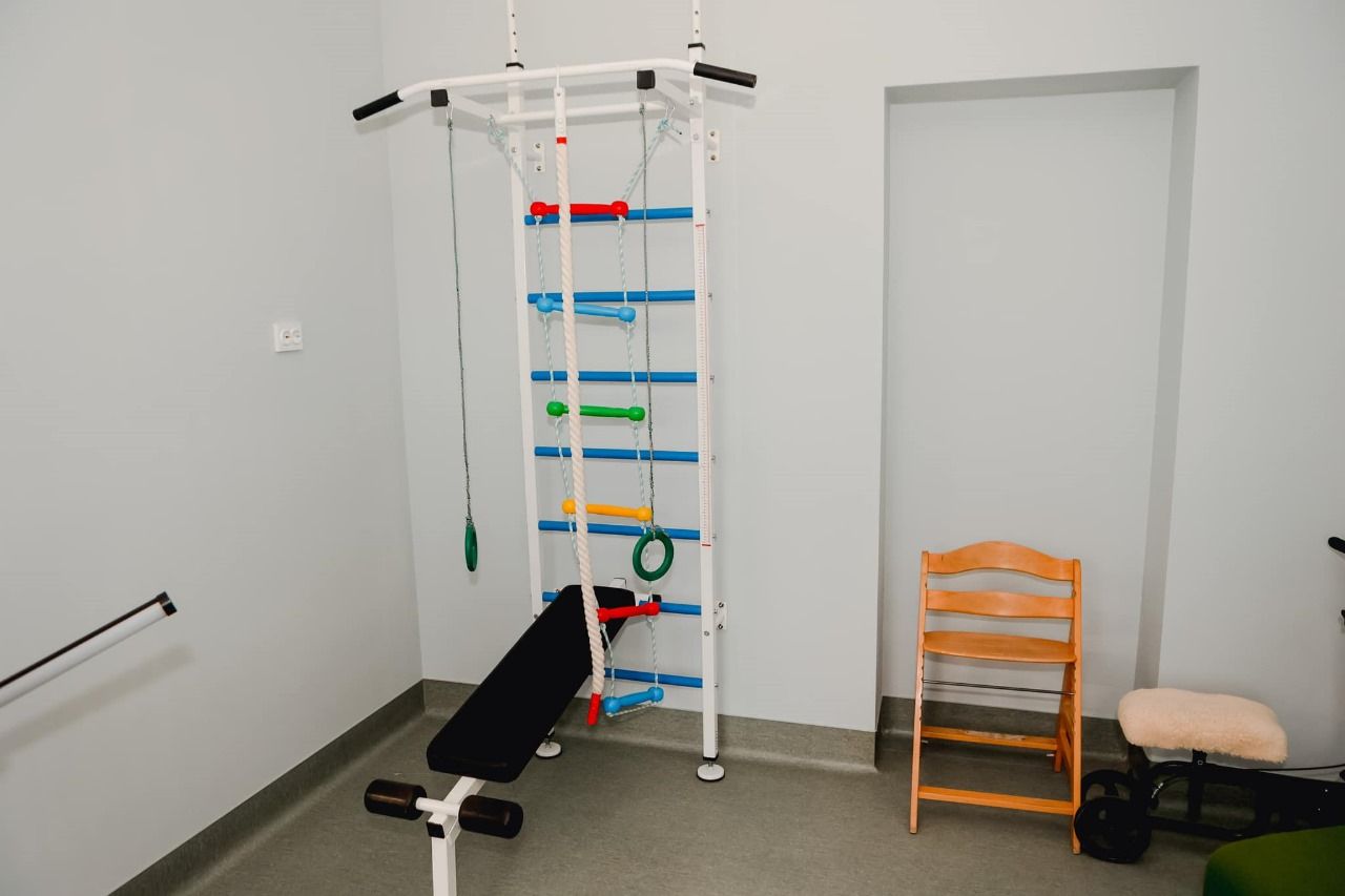 На Івано-Франківщині запущено нове безбар’єрне відділення реабілітації (ФОТО). івано-франківщина, відділення реабілітації, лікарня, пацієнт, послуга