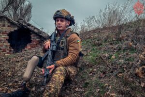 Світлина. «Моя країна потребує захисників»: розвідник бригади «Червона Калина» попри важке поранення продовжує боротьбу. Життя і особистості, протез, поранення, нацгвардієць, розвідник, Олександр