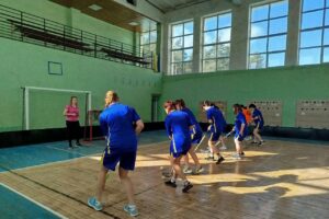 Світлина. Спортсменки Житомирщини готуються до зимових Ігор Спеціальної Олімпіади. Спорт, підготовка, Спеціальна Олімпіада, збірна України, флорбол, Олімпійські ігри