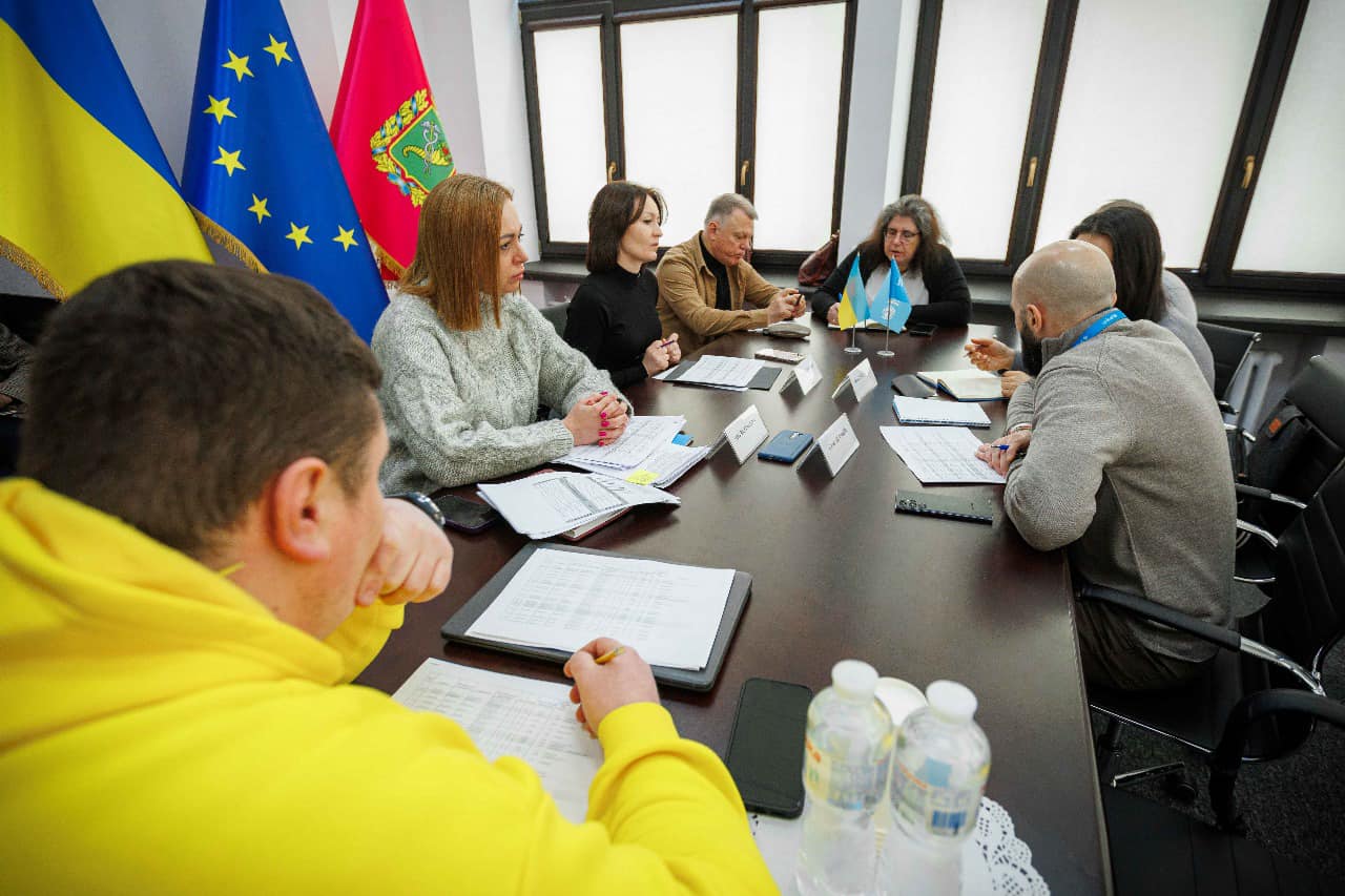 У ХОВА обговорили хід реалізації проєкту «Посилення інклюзивної освіти для дітей із особливими освітніми потребами в Харківській області». інвалідність, інклюзивна освіта, особливими освітніми потребами, проєкт, харківська область