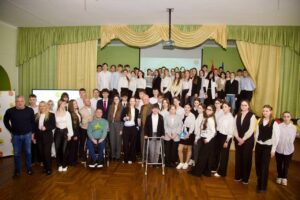 Світлина. В одеських школах проводять уроки безбар’єрності. Безбар'єрність, суспільство, інклюзія, Одеса, заняття, уроки безбар’єрності