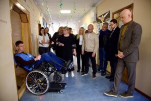 Світлина. В одеських школах проводять уроки безбар’єрності. Безбар'єрність, суспільство, інклюзія, Одеса, заняття, уроки безбар’єрності