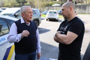 Світлина. Незламним захисникам презентували Автошколу для осіб з інвалідністю, що діє на базі ЛьвДУВС. Навчання, інвалідність, проєкт, Львів, автошкола, ЛьвДУВС