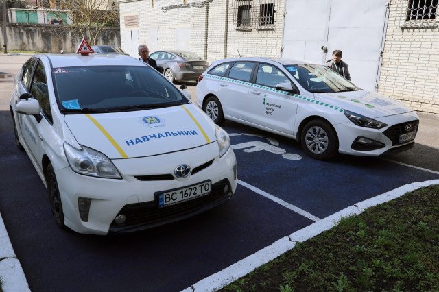 Незламним захисникам презентували Автошколу для осіб з інвалідністю, що діє на базі ЛьвДУВС (ФОТО). інвалідність, автошкола, львів, львдувс, проєкт
