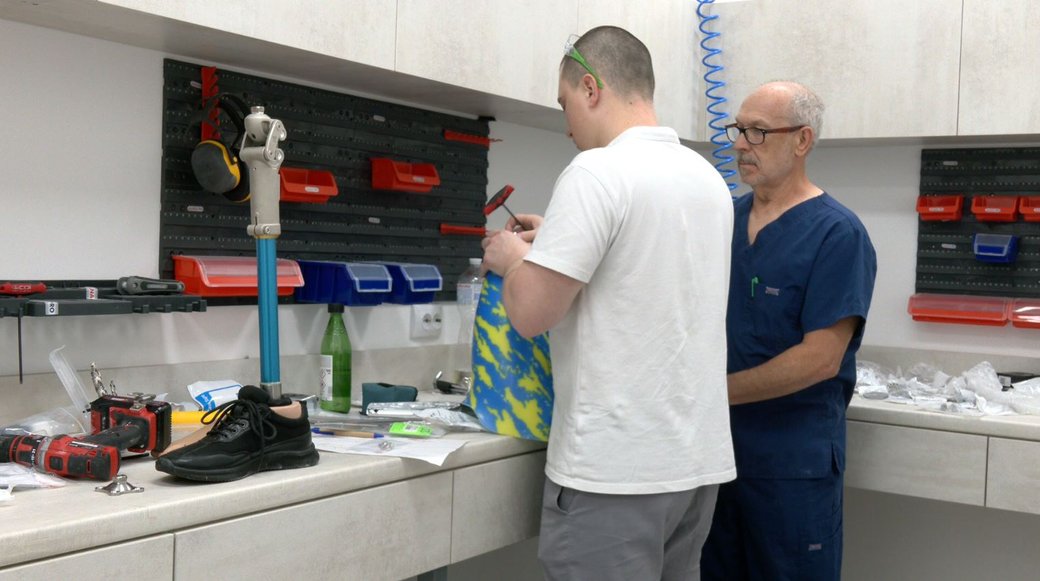 На Черкащині лікарі із США безоплатно виготовляють протези для цивільних та військових (ФОТО, ВІДЕО). військовий, протез, сша, цивільний, черкащина