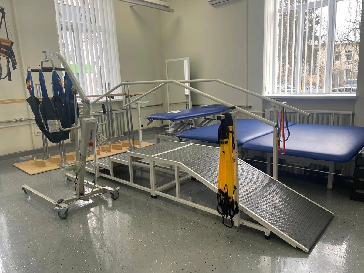 У Самбірській центральній лікарні відкрили нове відділення медичної реабілітації (ФОТО). інвалідність, відділення медичної реабілітації, лікарня, послуга, самбір