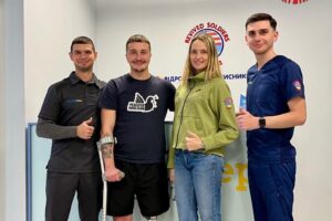 Світлина. Боєць ССО Станіслав Зорій прибув до США на перепротезування. Реабілітація, протез, США, Станіслав Зорій, боєць ССО, перепротезування