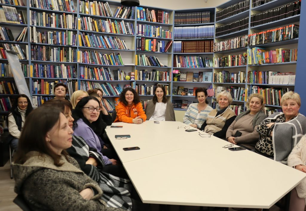 Ужгородська бібліотека провела воркшоп про інклюзивну комунікацію (ФОТО). інвалідність, бібліотека, взаємодія, воркшоп, ужгород