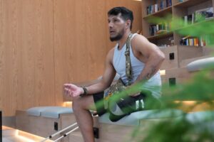 “Спонукало приїхати відчуття солідарності”: у Львові проходить реабілітацію боєць із Колумбії, який долучився до ЗСУ (ВІДЕО)