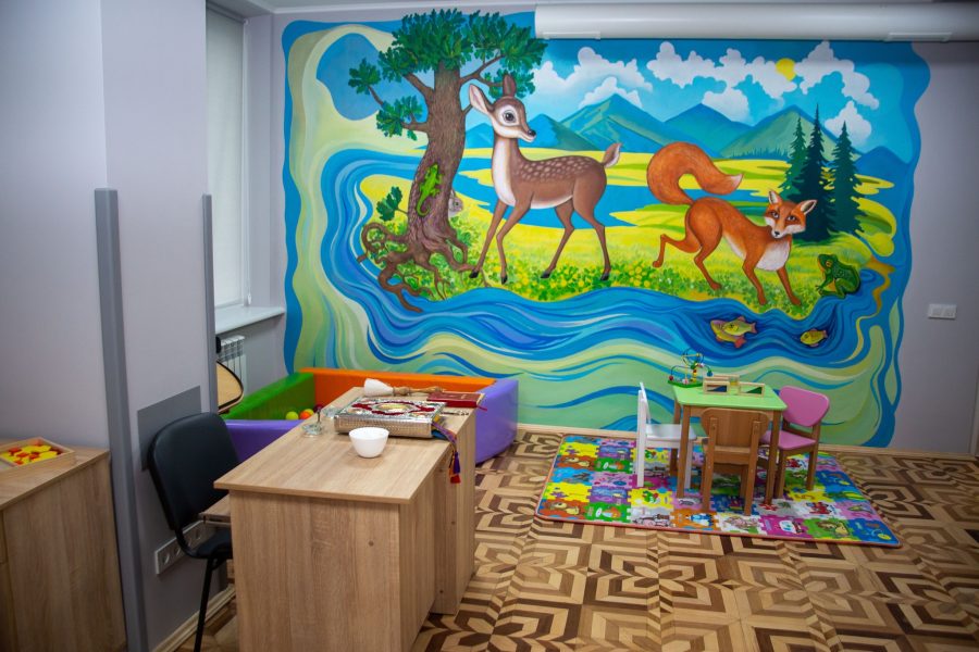 У дитячій поліклініці Івано-Франківська оновили реабілітаційне відділення (ФОТО). івано-франківськ, інвалідність, дитяча поліклініка, допомога, реабілітаційне відділення