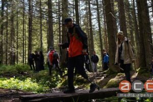 Світлина. Підкорили Говерлу на протезах – військові з Буковини піднялись на найвищу гору України. Реабілітація, протез, військовий, відновлення, Говерла, Мандротерапія