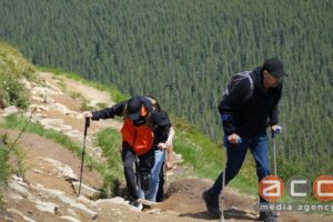 Світлина. Підкорили Говерлу на протезах – військові з Буковини піднялись на найвищу гору України. Реабілітація, протез, військовий, відновлення, Говерла, Мандротерапія