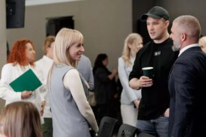 Світлина. Катерина Павліченко: Оперативність та доступність — принципи, на яких базується робота МВС. Безбар'єрність, інвалідність, доступність, презентація, МВС, Всеукраїнська кампанія