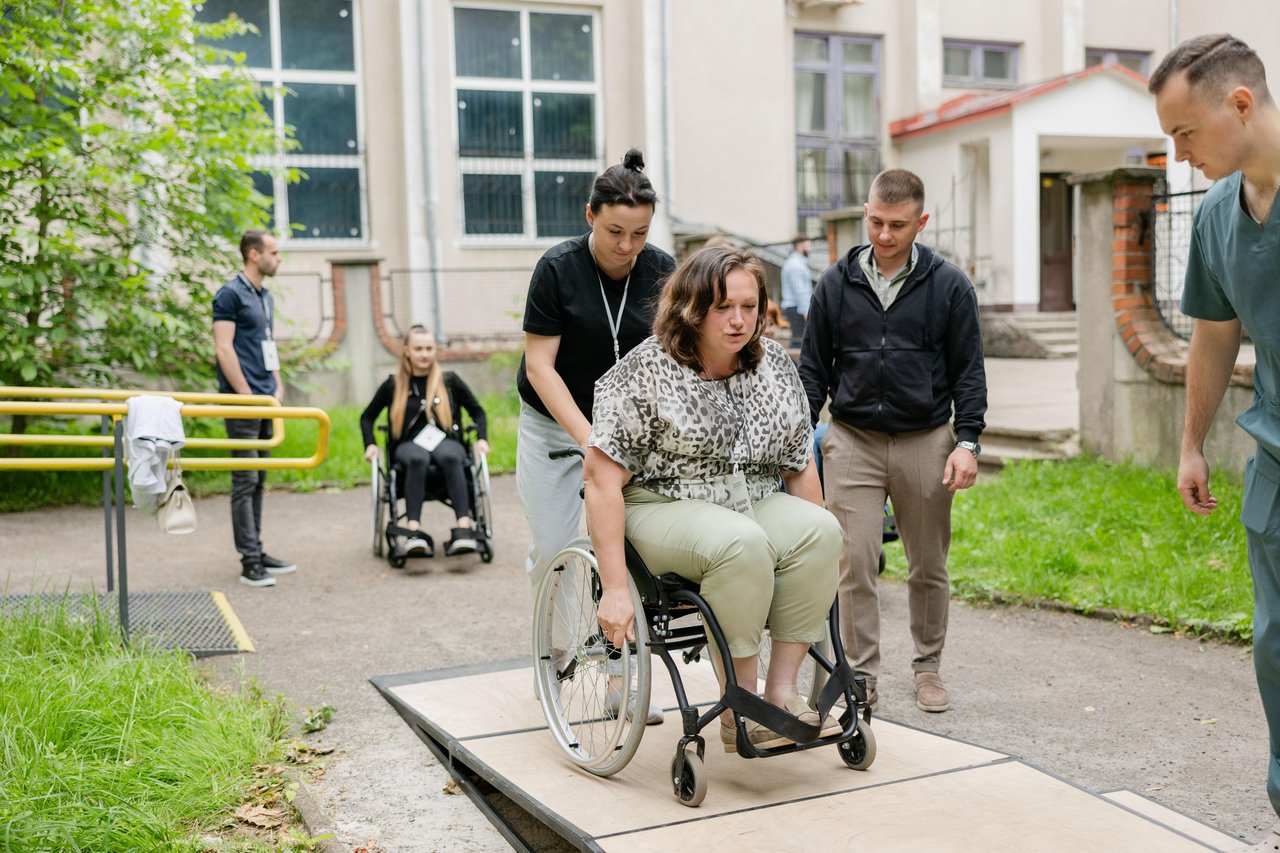 В Івано-Франківську відбулися два масштабні тренінги для фахівців з реабілітації (ФОТО). івано-франківськ, пацієнт, реабілітація, тренинг, фахівець