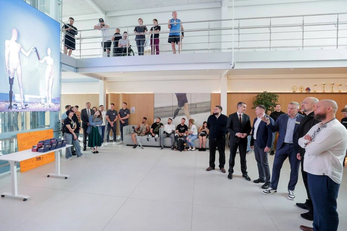 «Радію, що досвід Львівщини впевнено масштабується»: Максим Козицький про відкриття Superhumans в інших областях. superhumans center, лікування, львів, пацієнт, протезування