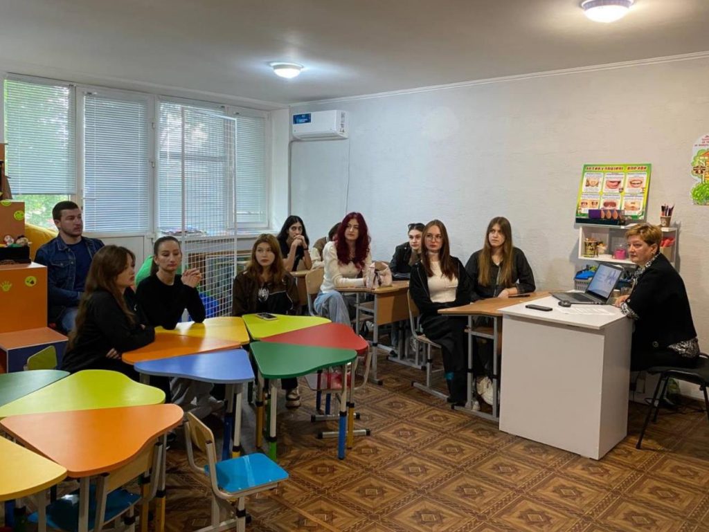 Соціалізація осіб з інвалідністю в лабораторії функціональної діагностики (ФОТО). ізмаїльський державний гуманітарний університет, інвалідність, лікувальна фізкультура, лабораторія функціональної діагностики, соціалізація