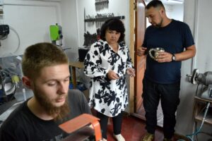 Світлина. Безбар’єрність – це коли можеш працювати навіть на протезах: історія воїна з Корюківки. Життя і особистості, інвалідність, протез, ветеран, поранення, Костянтин Целіков