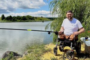 “Російський танк вистрілив у спину”: ветеран з Кіровоградщини про поранення й відновлення після ампутації (ВІДЕО)