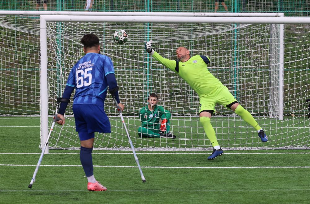 Найкращі тренери з ампфутболу у світі приїхали до Львова, щоб поділитись досвідом з українськими ветеранами (ФОТО, ВІДЕО). ампфутбол, львів, семінар, тренер, туреччина