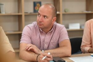 Світлина. На Закарпатті діє безоплатна послуга раннього втручання. Новини, інвалідність, послуга, засідання, раннє втручання, Закарпаття