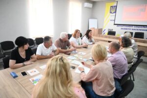 Світлина. На Закарпатті діє безоплатна послуга раннього втручання. Новини, інвалідність, послуга, засідання, раннє втручання, Закарпаття