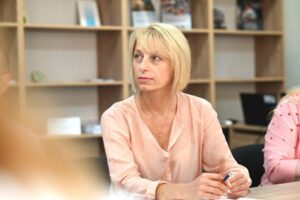 Світлина. На Закарпатті діє безоплатна послуга раннього втручання. Новини, інвалідність, послуга, засідання, раннє втручання, Закарпаття