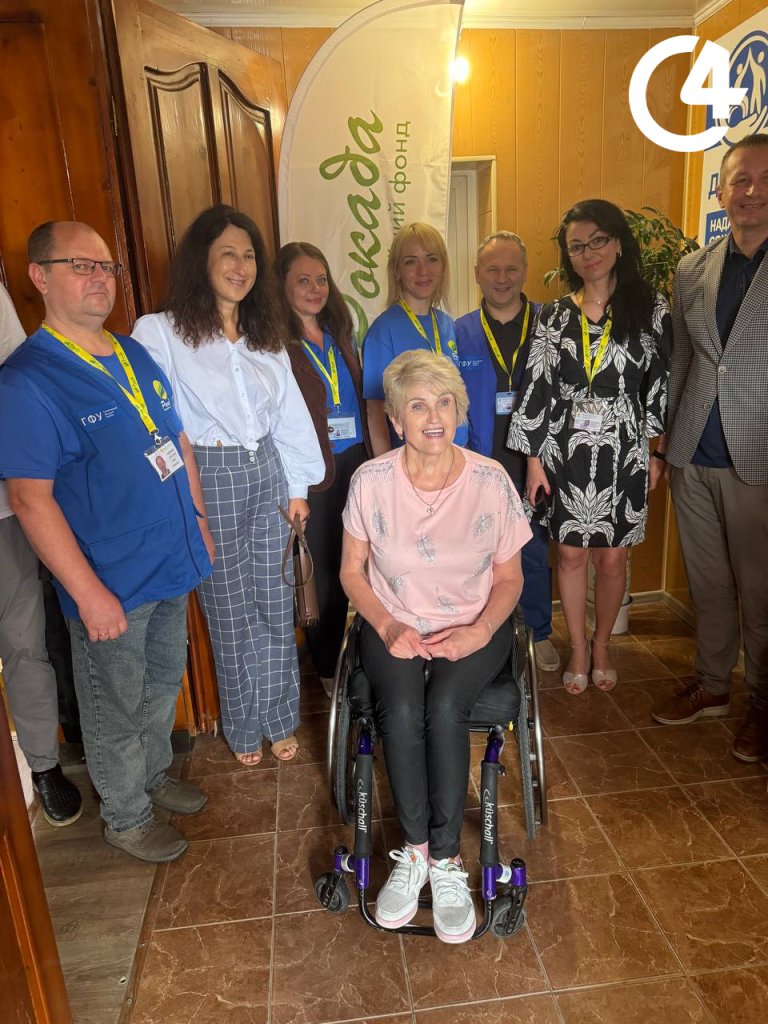 У Чернівцях відкрили Центр надання соціальної допомоги для людей з інвалідністю (ФОТО). взаємодія, консультація, підтримка, центр надання соціальної допомоги, чернівці