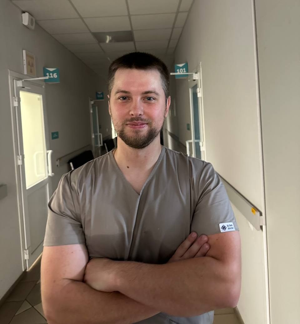 Облаштування робочого місця для героя: як у Козельці ветеран війни повернувся до роботи лікарем. інвалідність, ветеран, лікар, максим семенов, робоче місце