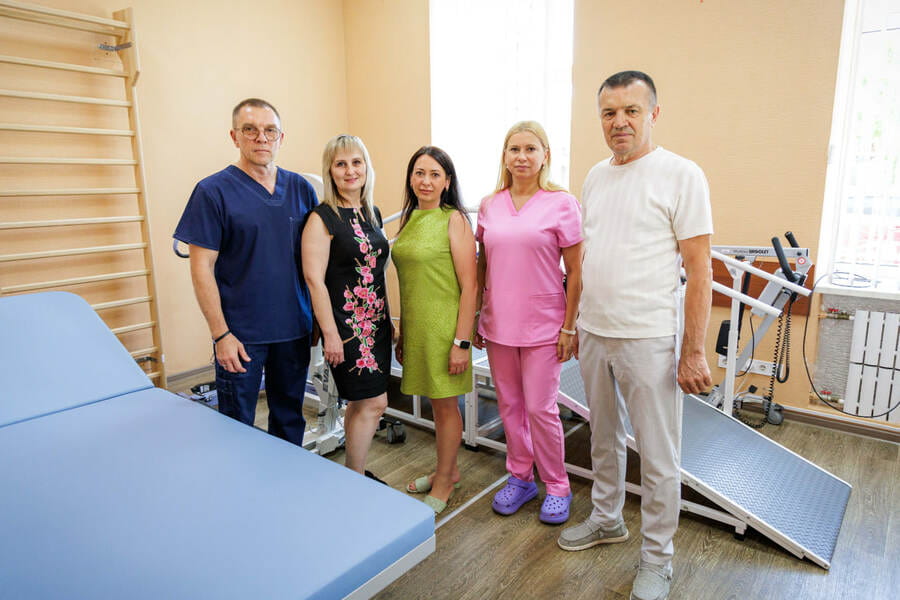 Продовжуємо розвивати мережу реабілітаційних відділень у громадах області – Олег Синєгубов (ФОТО). інвалідність, допомога, лікарня, мерефа, реабілітаційне відділення