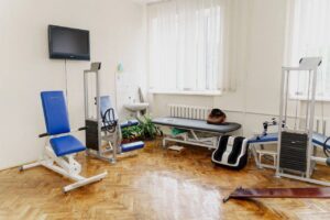 Світлина. У Заліщицькому обласному госпіталі інвалідів війни та реабілітованих відкрили новий простір для реабілітації. Реабілітація, ветеран, проєкт, пацієнт, простір, КНП Заліщицький обласний госпіталь інвалідів війни та реабілітованих